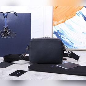 Новая сумка через плечо DIOR из зернистой кожи бычка Модель： 9331