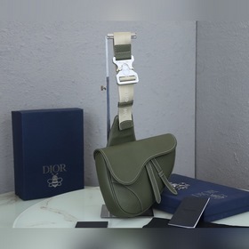 Dior Мужская сумка через плечо/нагрудная сумка цвета хаки Модель