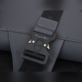 DIOR «Christian Dior Atelier» сумка-седло/сумка на грудь, модель 