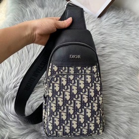Мужская сумка на грудь Dior Модель 6090 Фотография оригинальног