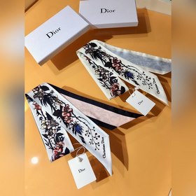 Шарф Dior Rosa Mutabilis 100% шелк с двойным переплетением Этот 