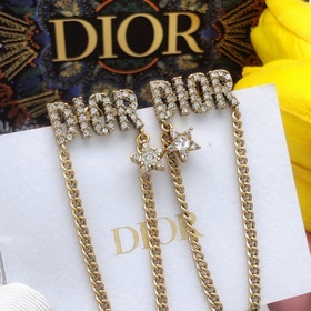 Dior  Серьги с бриллиантами в форме звезд с бахромой   Очень