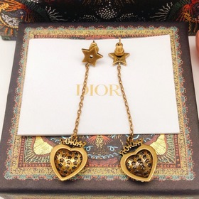 DIOR Сердечные серьги-гвоздики