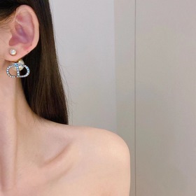 DIOR Миниатюрные серьги с жемчужинами бриллиантами  Высококачес