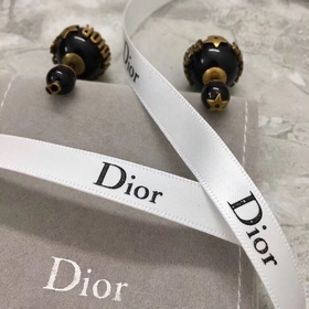 Dior Черные жемчужины + серьги с ретро-логотипом Классическая по