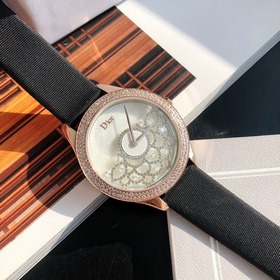 Женские часы Dior  Импортный кварцевый механизм  Сталь 316L Ди