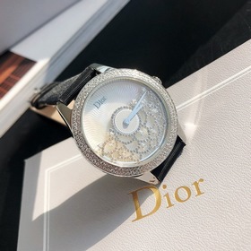 Женские часы Dior  Импортный кварцевый механизм  Сталь 316L Ди