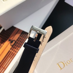 Женские часы Dior  Импортный кварцевый механизм  Сталь 316L Ди