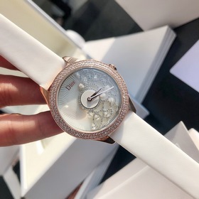 Женские часы Dior  Импортный кварцевый механизм  Сталь 316L Ди