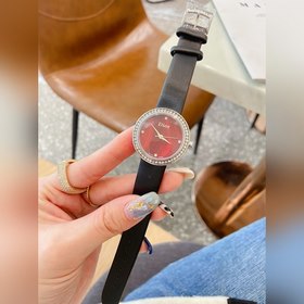 Dior — изысканные и элегантные часы Циферблат из натуральной раку
