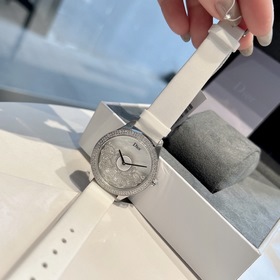 Женские часы Dior  Импортный кварцевый механизм  Сталь 316L Ди
