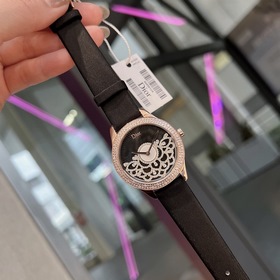 Женские часы Dior  Импортный кварцевый механизм  Сталь 316L Ди