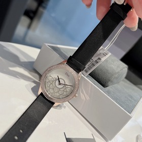 Женские часы Dior  Импортный кварцевый механизм  Сталь 316L Ди