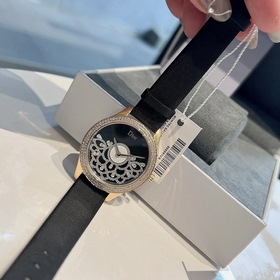 Женские часы Dior  Импортный кварцевый механизм  Сталь 316L Ди