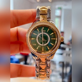 Диор DIOR VIII серия женские часы Циферблат с цифрой VIII виде яй
