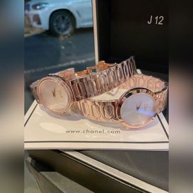 Dior Серия высокого ювелирного искусства Женские часы демонстрир