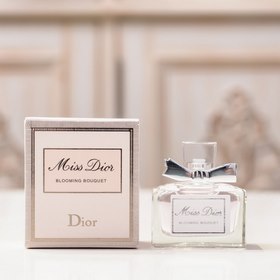 Название бренда： Dior Miss Dior Объем： 100 мл Страна производст