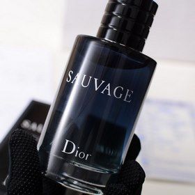 Название бренда： Dior Мужской парфюм «Диор» Упаковка товара： пол