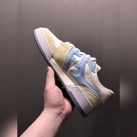 Fendi Спортивные кроссовки для пар  Первая модель кроссовок, со