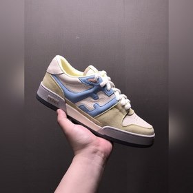 Fendi Спортивные кроссовки для пар  Первая модель кроссовок, со