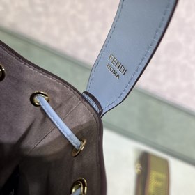 Мини-сумка FENDI Sunshine Светло-голубой С тисненым логотипом FE*