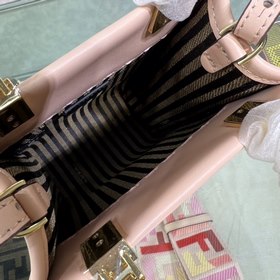 Мини-сумка FENDI Sunshine, светло-розовый с тисненым логотипом F