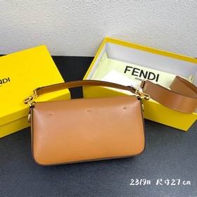 Сумка Fendi /Versace, модель： 2319#  Изготовлена из кожи бычка,