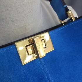 FENDI Мягкая сумка Peekaboo из матовой кожи Размер： 42 см
