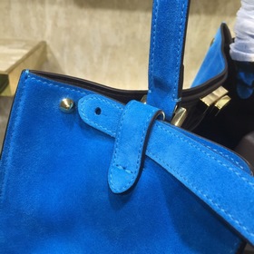 FENDI Мягкая сумка Peekaboo из матовой кожи Размер： 42 см