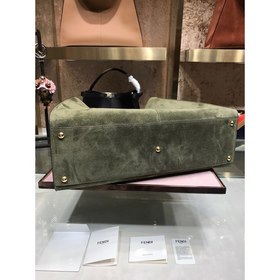 FENDI Мягкая сумка Peekaboo из матовой кожи Размер： 42 см