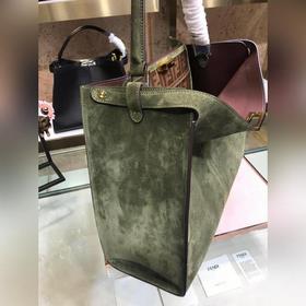 FENDI Мягкая сумка Peekaboo из матовой кожи Размер： 42 см