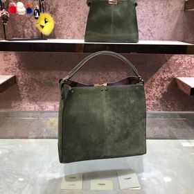 FENDI Мягкая сумка Peekaboo из матовой кожи С плечевым ремнем Раз