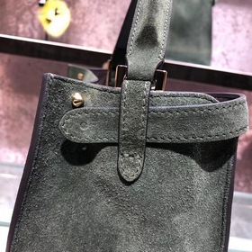 FENDI Мягкая сумка Peekaboo из матовой кожи С плечевым ремнем Раз