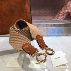 FENDI Мягкая сумка Peekaboo из матовой кожи С плечевым ремнем Раз