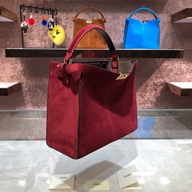 FENDI Мягкая сумка Peekaboo из матовой кожи С плечевым ремнем Раз