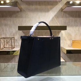 Сумка FENDI peekaboo Мягкая телячья кожа в сочетании с FF Просто