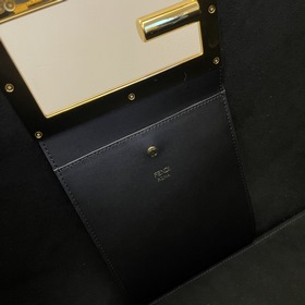 FENDI Way Большая черная сумка через плечо Изготовлена из телячь