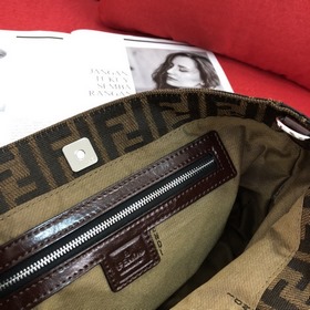 Классическая сумка FENDI с большой буквой F Модель： 2266 Внутри 