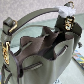 FENDI POMODORIN0 Зеленая мини-сумочка, модель S509 POMODORIN0 Зел
