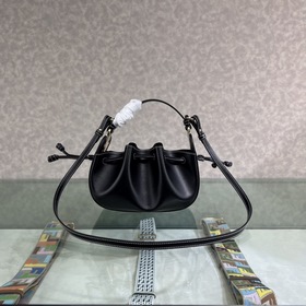 FENDI POMODORIN0 Черная мини-сумка Модель S509 POMODORIN0 Черная