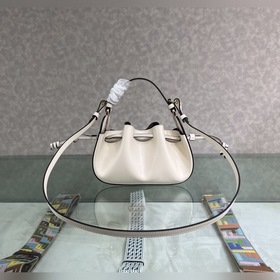 FENDI POMODORIN0 Белая мини-сумка Модель S509 POMODORIN0 Белая м