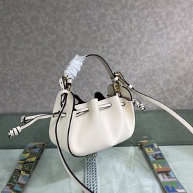 FENDI POMODORIN0 Белая мини-сумка Модель S509 POMODORIN0 Белая м
