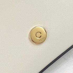 FENDI Геометрическая мини-сумка Бежевый Изготовлена из телячьей к