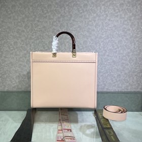 Средняя сумка FENDI Sunshine из светло-розовой кожи Сумка-тоут Из