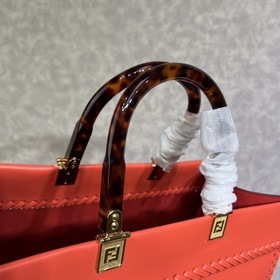 Сумка FENDI Sunshine среднего размера из красной кожи Сумка-тоут 