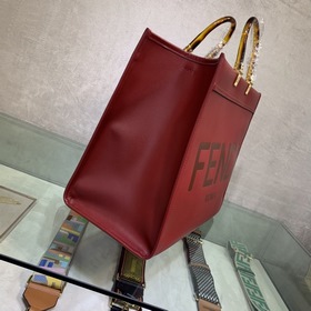 FENDI Большая сумка для покупок с ручками, бордо Изготовлена из и