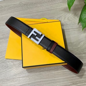 FENDl Fendi Двусторонняя кожа теленка с FF-застежкой с палладиевы