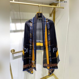 FENDI Длинный шарф с цепочкой FF  100% шелк высшего качества От