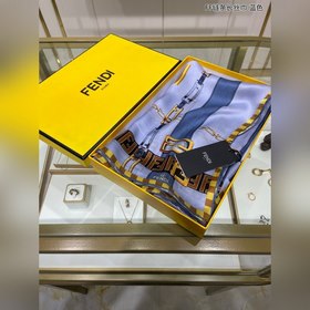 FENDI Длинный шарф с цепочкой FF  100% шелк высшего качества От