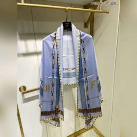 FENDI Длинный шарф с цепочкой FF  100% шелк высшего качества От